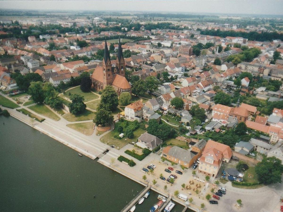 Ferienzimmer Bock Neuruppin Exterior foto